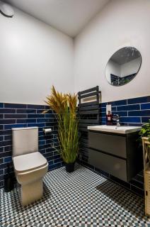 Highfields House Spinny Hill Northampton - 1