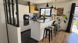 Maison lumineuse avec jardin - 7