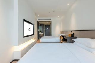 丽呈朗誉酒店白云国际机场清塘地铁站店 - 9