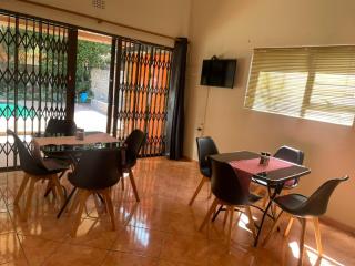 Vaal Triangle Guest House - 5