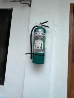 GJE's LODGE AND GUEST HOUSE - 9