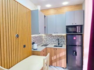 7th floor Lovely apartment - Tbilissi - 7