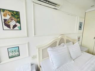 Diamond Suite Korean Town - 2