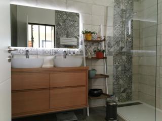 Maison lumineuse avec jardin - 5