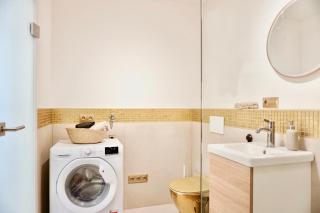 2 separate Apartments direkt in der City mit privaten Stellplätzen max 1,65m Höhe und 1,8m Breite für bis zu 8 Personen - 2