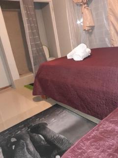 Uptown Inn GuestHouse - 6