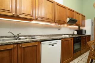 Stadium Front 3-Bedroom Apartment - 9