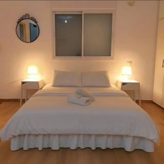 Paradise in haifa near the bahai gardens - 5