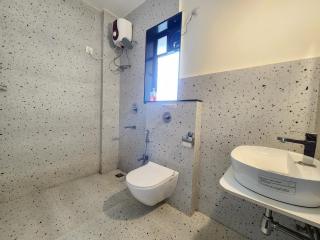 Contemporary 2BHK Family Retreat with Mangrove view, Pool & Amenities - Near Candolim Beach - 1