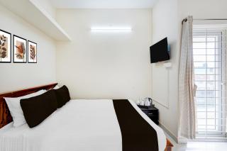 Super Collection O Sholinganallur Chennai Formerly Nimalan Residenc - 1