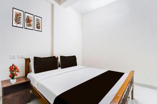 Super Collection O RS Puram North Railway Station Formerly RG Residency - 7