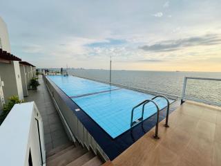 Beach Front 2 by A & A Villas - 8