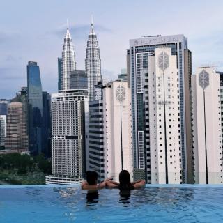 Majestic residence KLCC Luxury Pool - 3