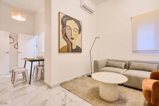 Arroyo 12, by Homing U - 5