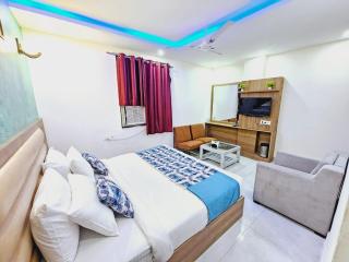 Hotel SAROS SUITES Near Delhi AIRPORT By GROSS GROUP - 9