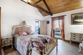 T5 com Piscina Casa da Chica - 1