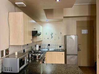 Cozy Marshalltown Studio - 8