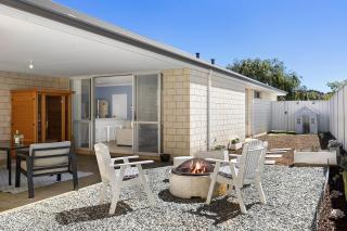 Avalon Beach Escape - 4