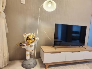 6-17 Galaxy Styles Emerald Aveneu - 1