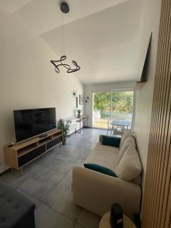 Maison avec grand espace en hauteur - 3