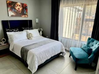 Glowti Events & Guest House - 8