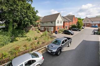 House with Garden & Parking - 0