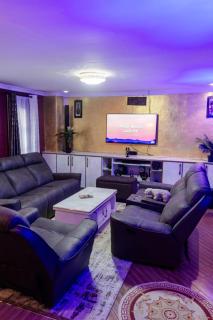 Micasa Pent House MAIN - 2