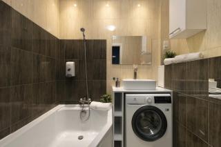 Manhattan Olive with parking by Elite Apartments - 2