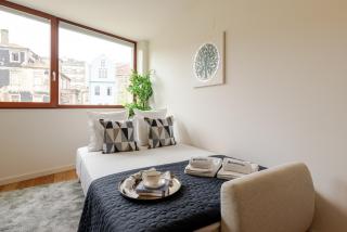 Modern & Bright Flat in Paranhos by HostWise - 4