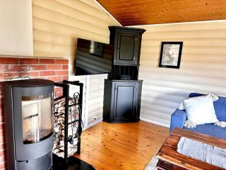 Koselig familiehytte med peis og utsikt nær skiløyper og turterreng - 4