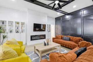 Plano Perfect Getaway - Pool Hot Tub BBQ Grill - 4