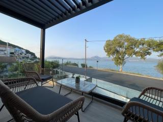 Villa Episkopos Seaside - 3