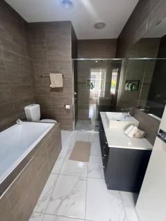 Home in Rockbank, West Melbourne - 1