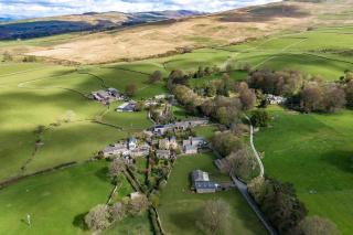 Sherlock Holmes Historic House - 7