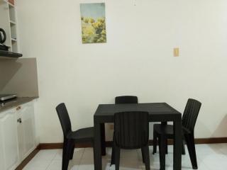 Albergo Hotel Unit near Wright Park, The Mansion, Minesview & Botanical Garden - 6