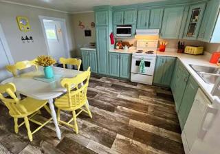 Stockley's Saltbox - 6