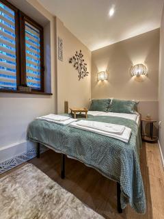 Heart of Sofia Apartment - 5