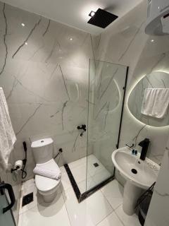 Princess Pyramids View Inn - 7