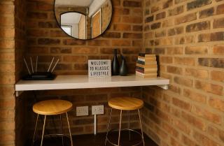 Luxury Apartment Pool Facing 328 - 8