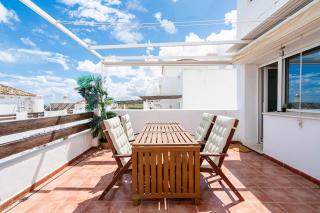 Duplex penthouse with sea views located at Estepona Marbella - 2
