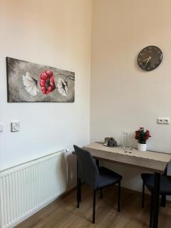 Karlova 25 Apartments - 8