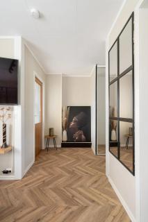 Scenic Apartment, Free Parking & Near Center - 8