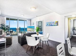 Towers of Chevron - Private Apartments - Hosted by Coastal Letting Co. - 7