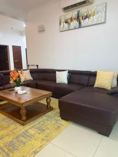 Elles Residence -Sweet & Serene - 0