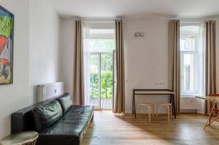 Mooeve Boxi with Patio - 3