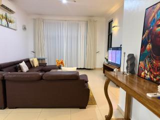 Elles Residence -Sweet & Serene - 1