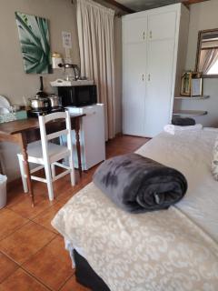 La Maison Guesthouse - 9