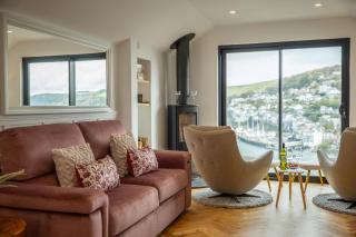 Luxury Riverside Retreat In Dartmouth With Views - 6