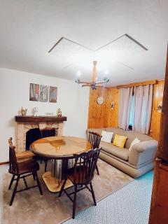 A beautifully furnished semi-detached house in Strozza, Bergamo - 0