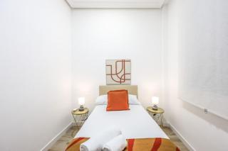Modern apartment on Gran Via - 4